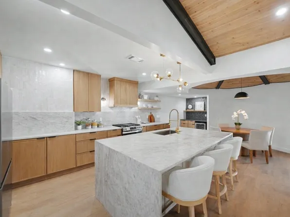 7115 Cosgrove Dr, Dallas, TX 75231