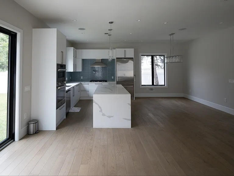 37 George St — Photo 9