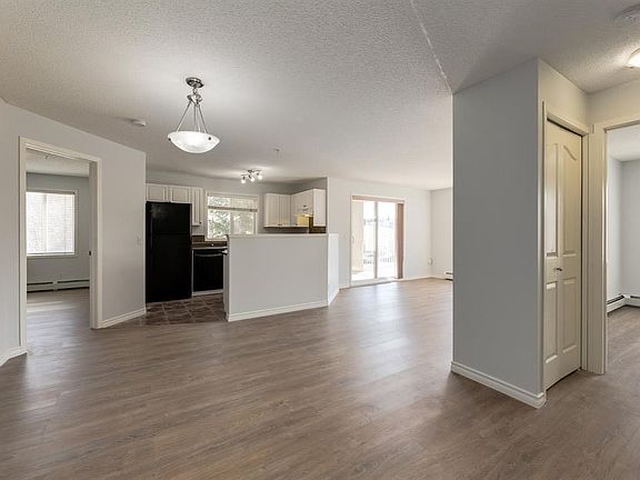 4th image of 2000 SE Citadel Meadow Point NW #216