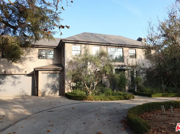 306 N Cliffwood Ave, Los Angeles, CA 90049