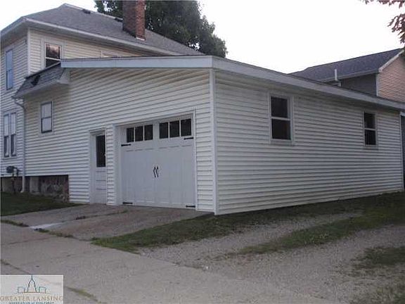 5th image of 215 Upland Ave