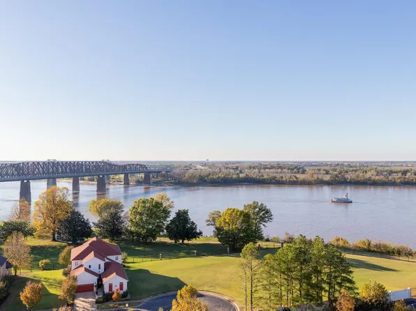 717 Riverside Dr #1109, Memphis, TN 38103