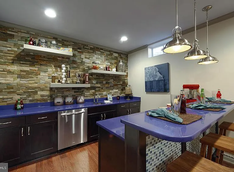 141 Coachman Cir — Photo 24