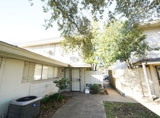 5670 Birchmont Dr #5670C, Houston, TX 77091