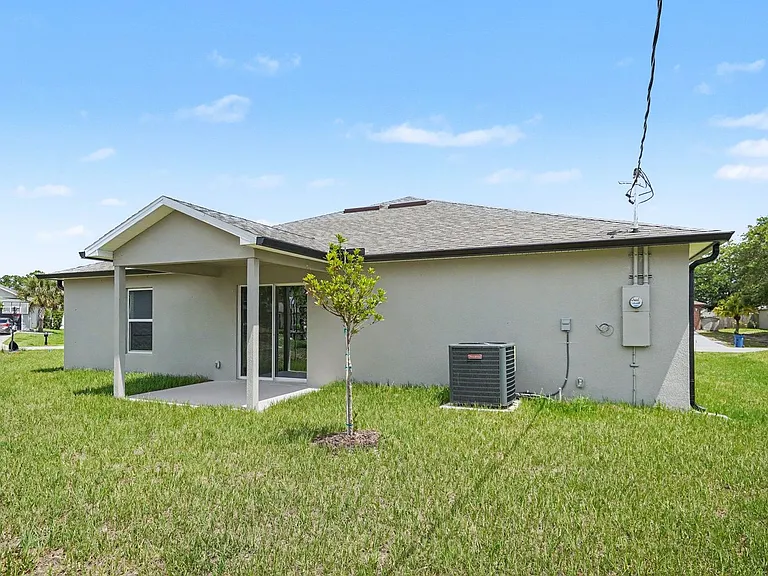 436 Wimpole Ln SW — Photo 16