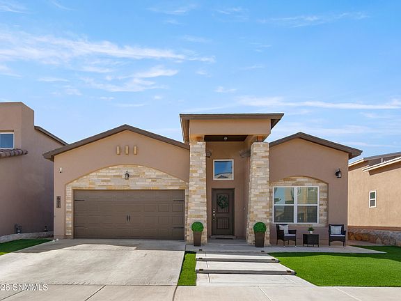 2nd image of 621 La Entrada Cir