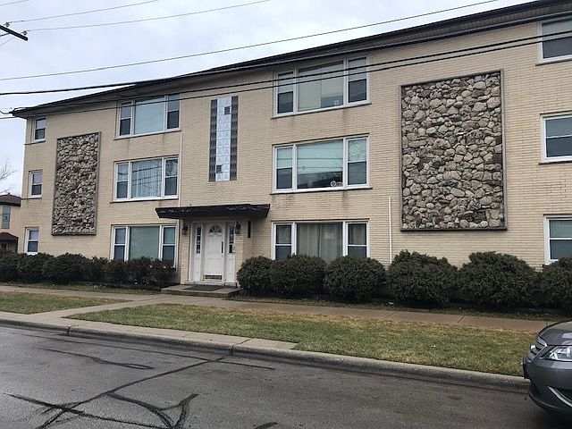 1st image of 2450 N 77th Ct APT 1E