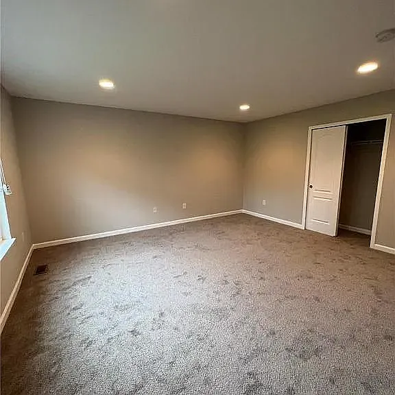 4147 Yorktown Rd — Photo 4