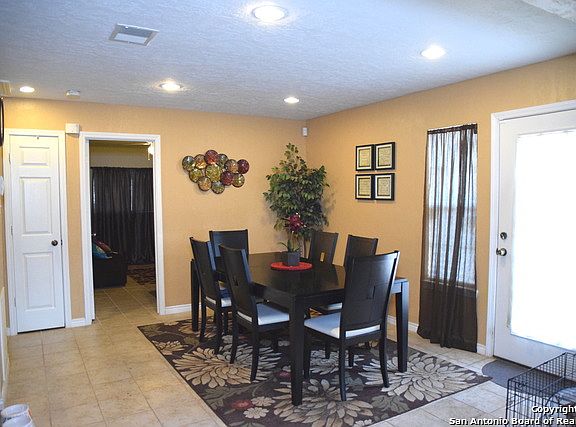 5th image of 9735 Vale Dr