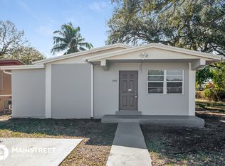 2740 NW 99th St, Miami, FL 33147