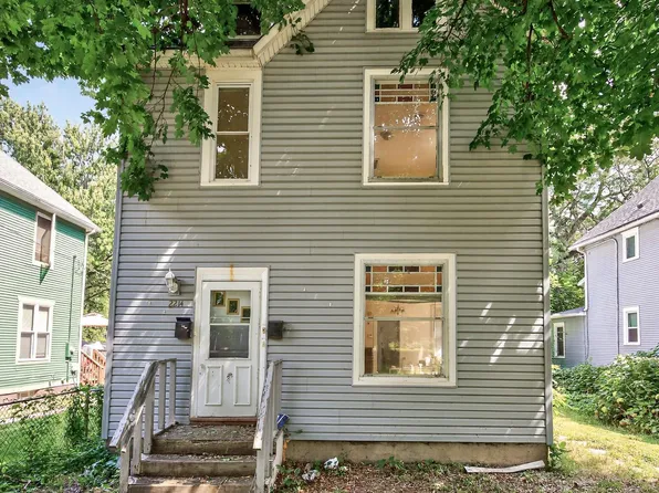 2214 Dupont Ave N, Minneapolis, MN 55411