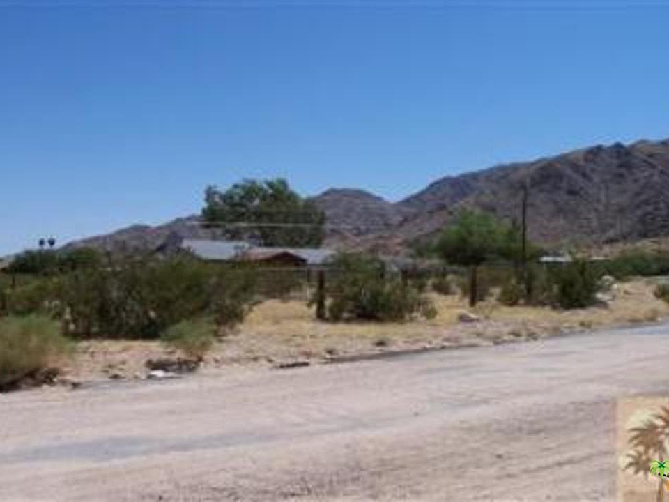 2nd image of 7032 Manzanita Ave