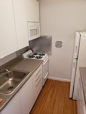 1st image of 30-40 29th St #5