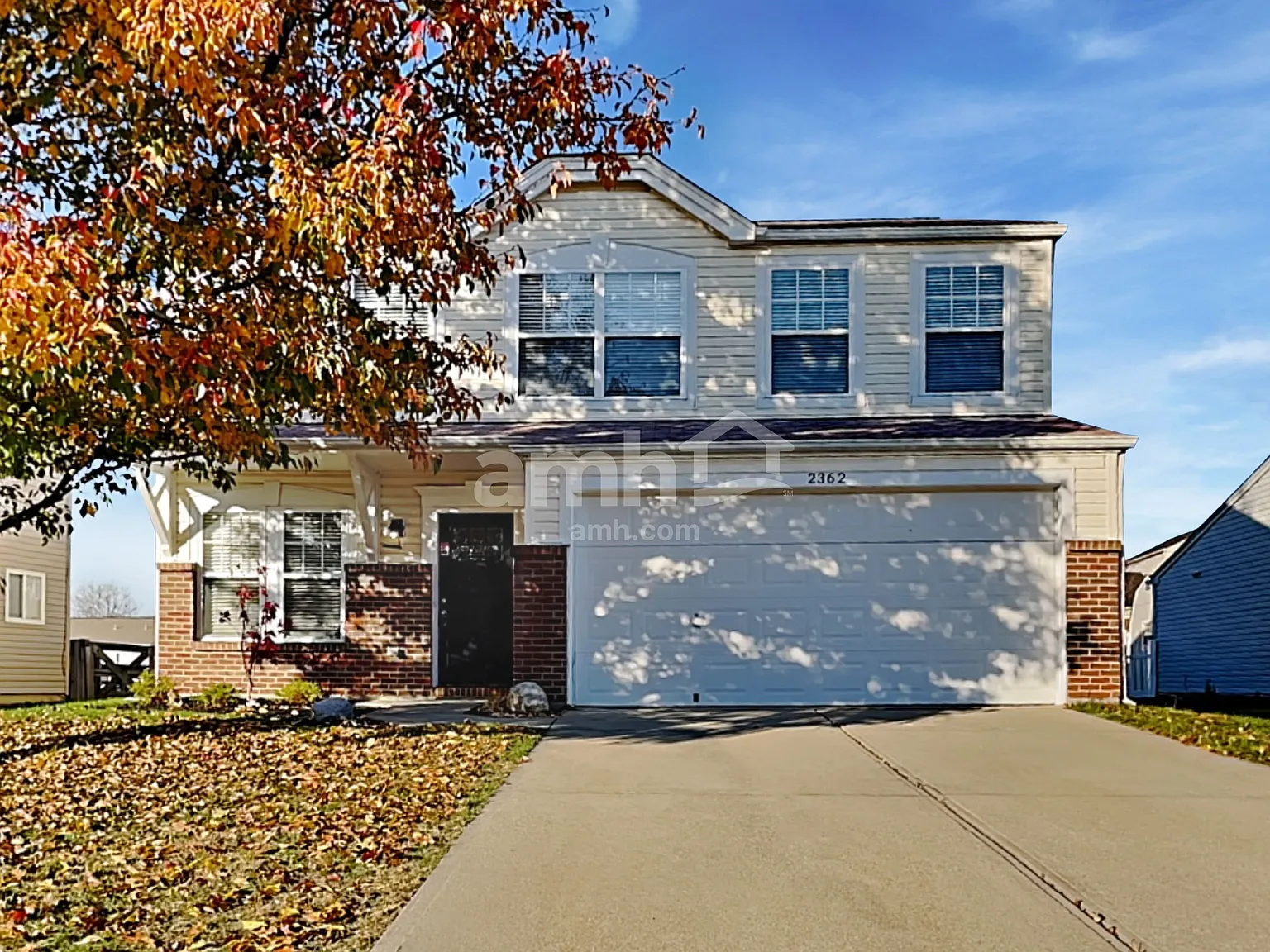 3 bed, 2.5 bath, 1740 sqft, $2,385 — Photo 1