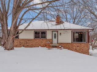 6530 Magda Dr, Osseo, MN 55369