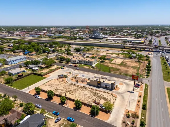 330 W 9th St #4B, San Angelo, TX 76903