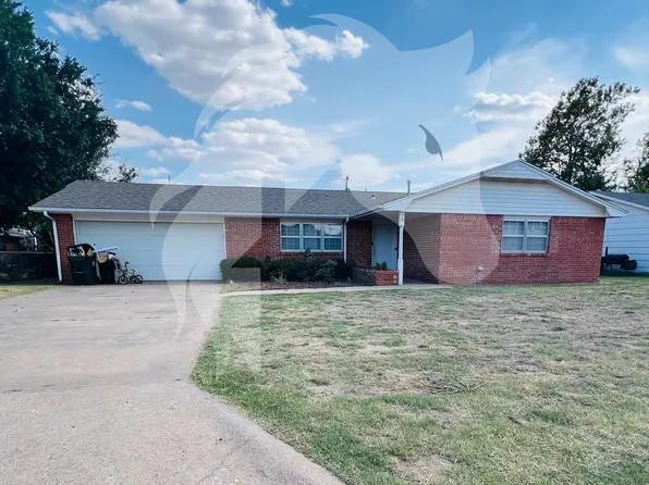 508 SW 10th St, Mooreland, OK 73852