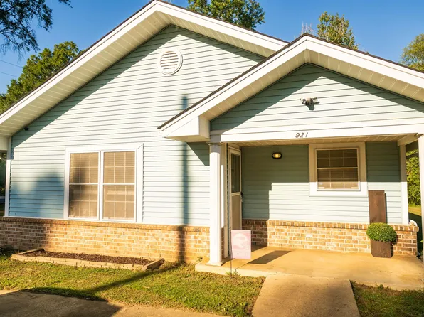 (undisclosed Address), Benton, AR 72015