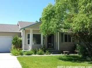 1047 Cedarwood Rd, Tooele, UT 84074