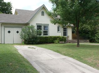 905 N College St, McKinney, TX 75069