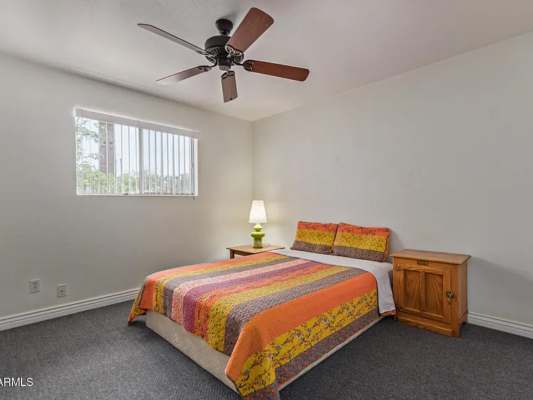 106 E Geneva Dr — Photo 17