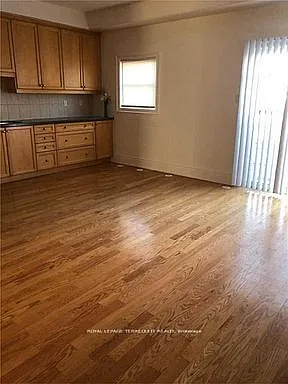 10030 Keele St — Photo 11