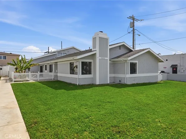 24420 Alliene Ave, Lomita, CA 90717