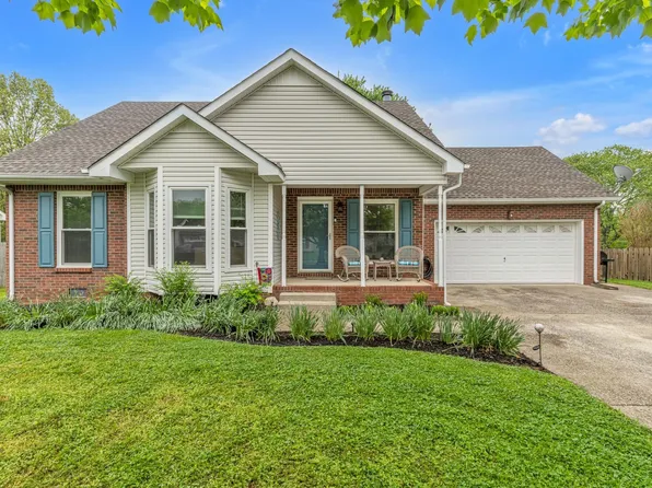 2013 Skyline Dr, Goodlettsville, TN 37072