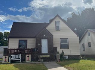 410 W 5th St, Hays, KS 67601