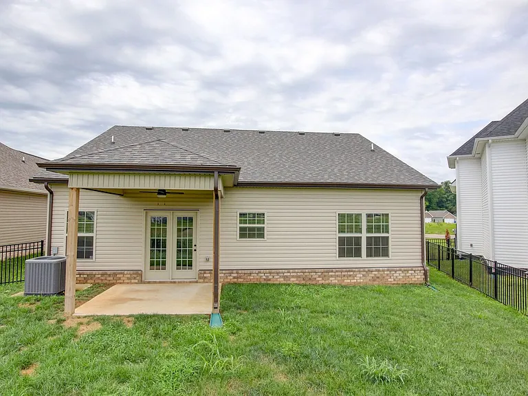 2547 Rafiki Dr — Photo 6