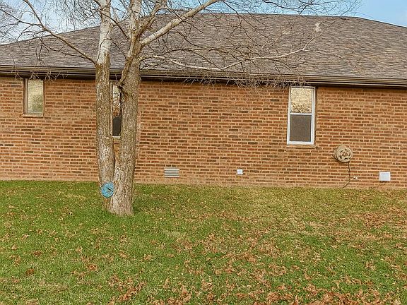 2nd image of 2831 N Garry Street