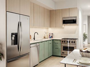 Bloom Beverly Grove - Fully Furnished Suites, Los Angeles, CA 90048