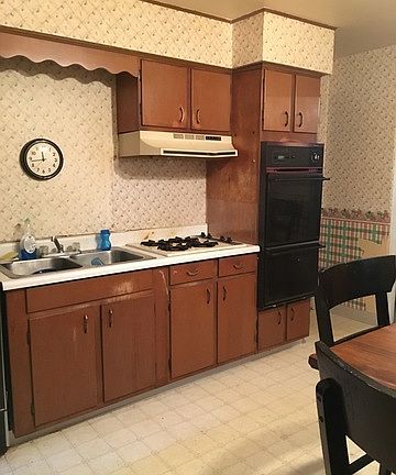 4th image of 401 E Livingston St