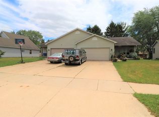 223 Division St #225, Brooklyn, WI 53521