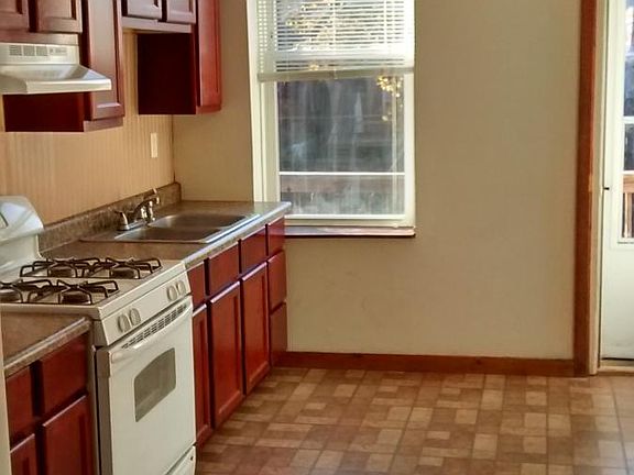 2nd image of 4115 Oregon Ave #A