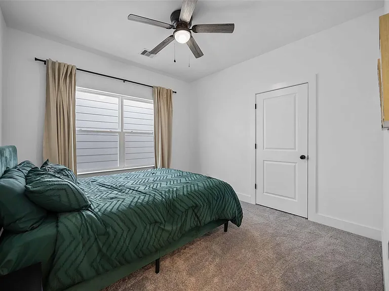 5702 Breland St #D — Photo 6