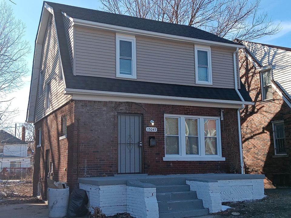 1st image of 15 Sorrento St