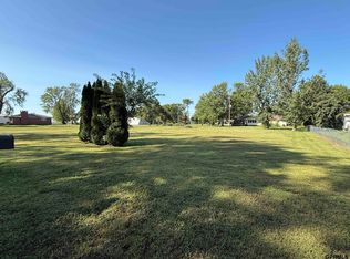 835 5th Ave, Fairmont, NE 68354