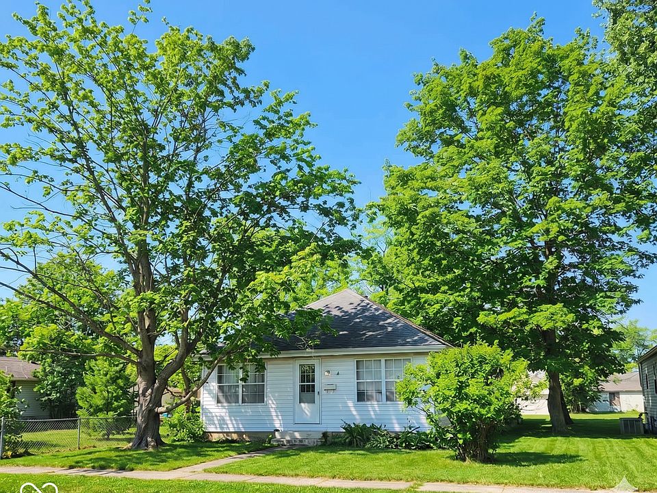 1st image of 1819 S Main St