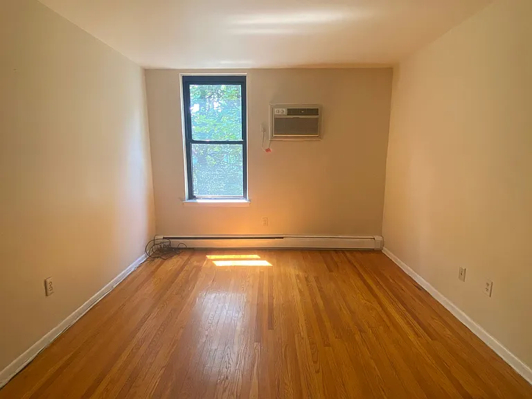 4520 Springfield Ave #C3 — Photo 7
