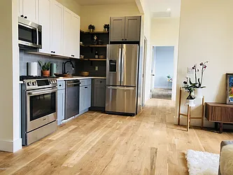 Rented by JB Mac Real Estate Inc.