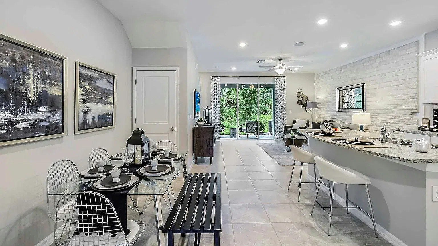 6548 Calypso Coral Ln — Photo 3