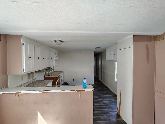 2nd image of 920 Boardwalk Ln #894