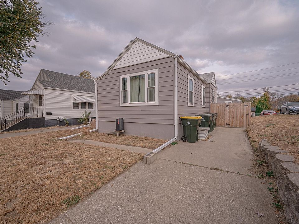 1st image of 2544 S Lakeport St