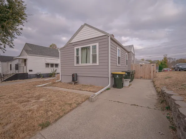 2544 S Lakeport St, Sioux City, IA 51106