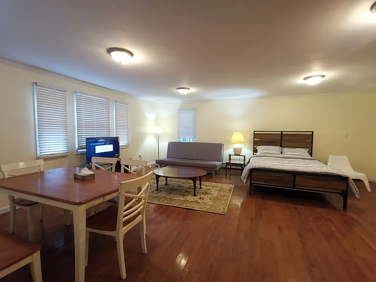 85 Edgell Rd — Photo 11
