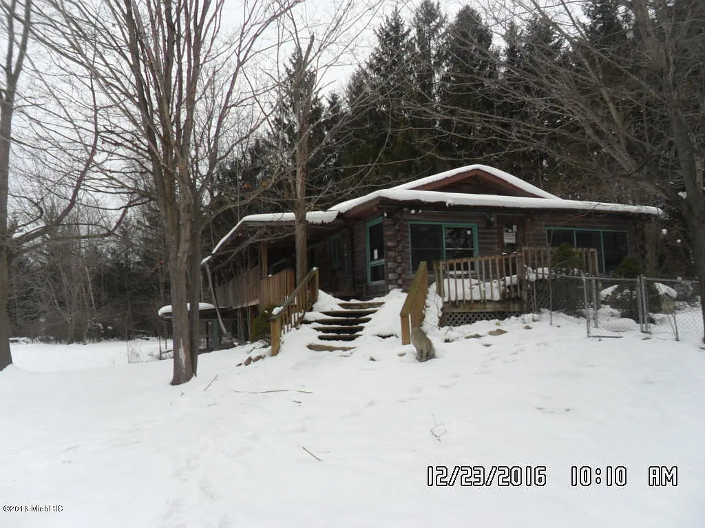 1100 18th St photo 1