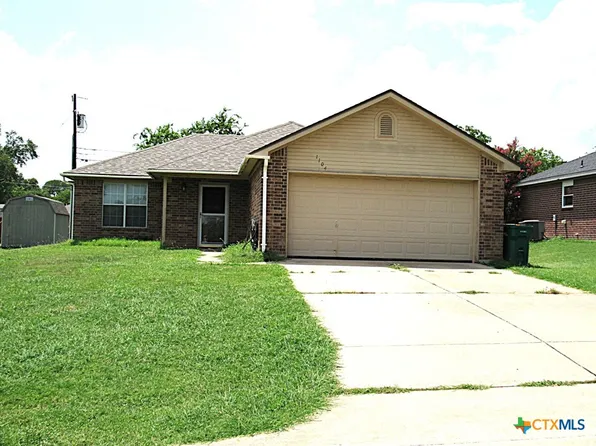 1104 N Blair St, Belton, TX 76513
