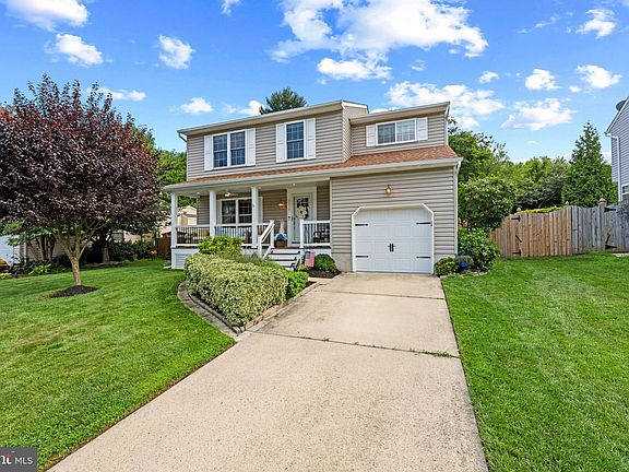 2nd image of 3219 Art Hall Ln