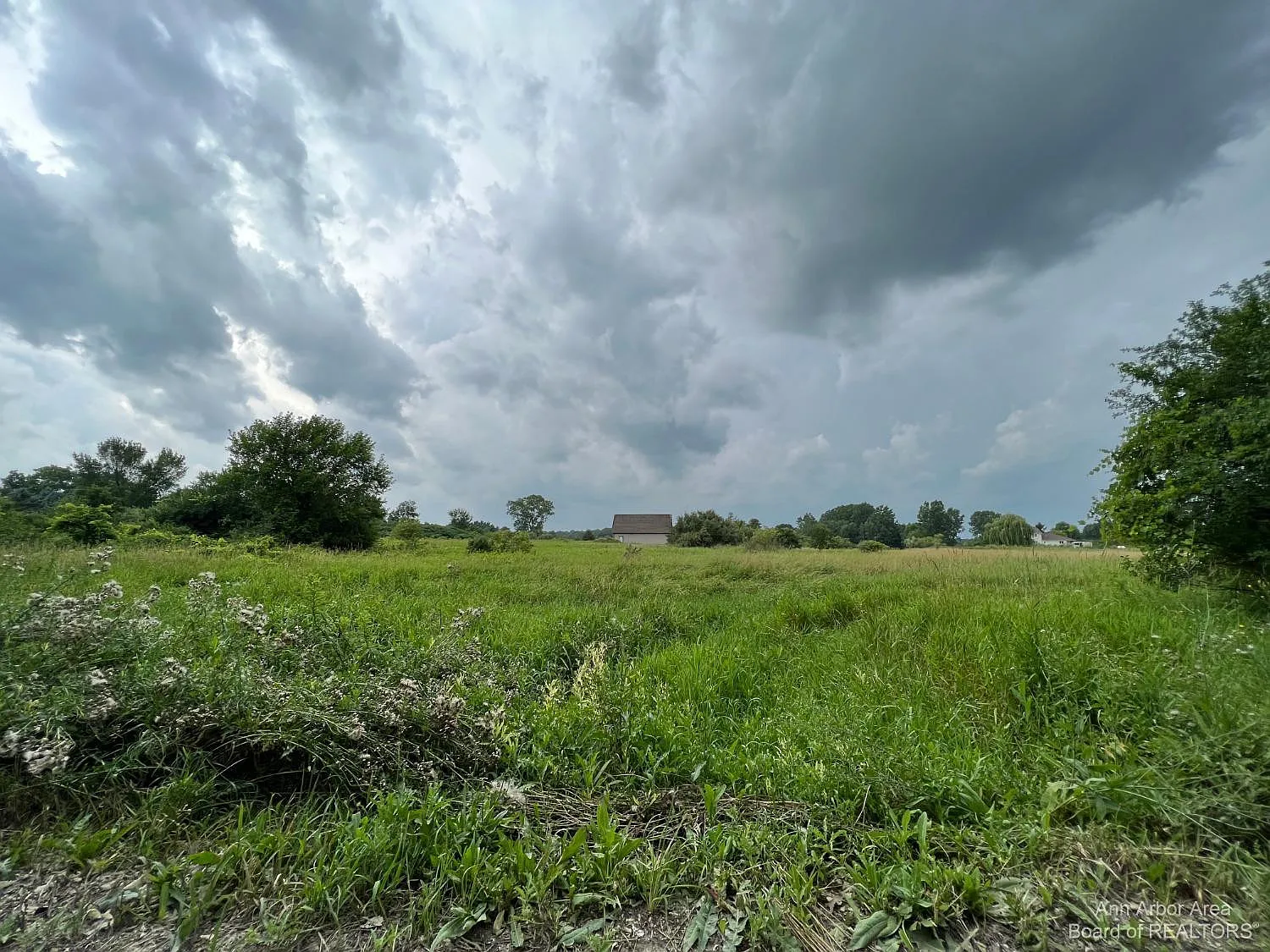 3498 Gensley Rd photo 1